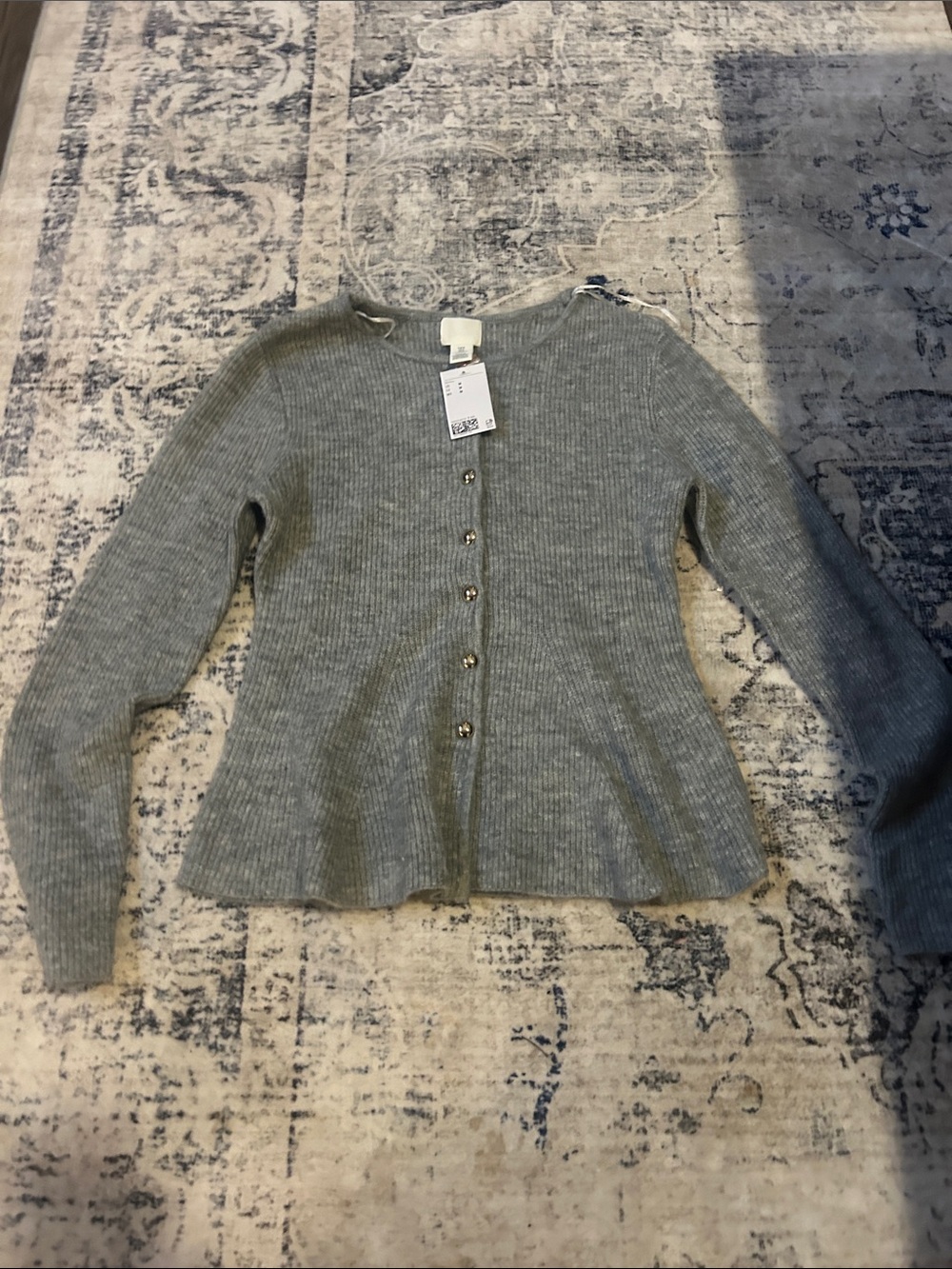 H&M Light Gray Ribbed Button-Front Peplum Cardigan